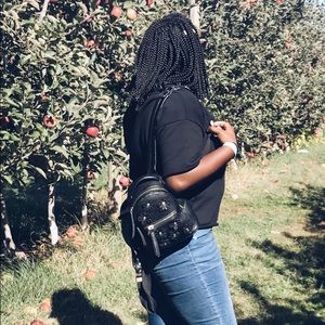 Meet your Posher, Morgan